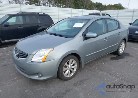 2010 Nissan Sentra 2.0Sl z USA, uszkodzony, nr VIN 3N1AB6AP6AL674691
